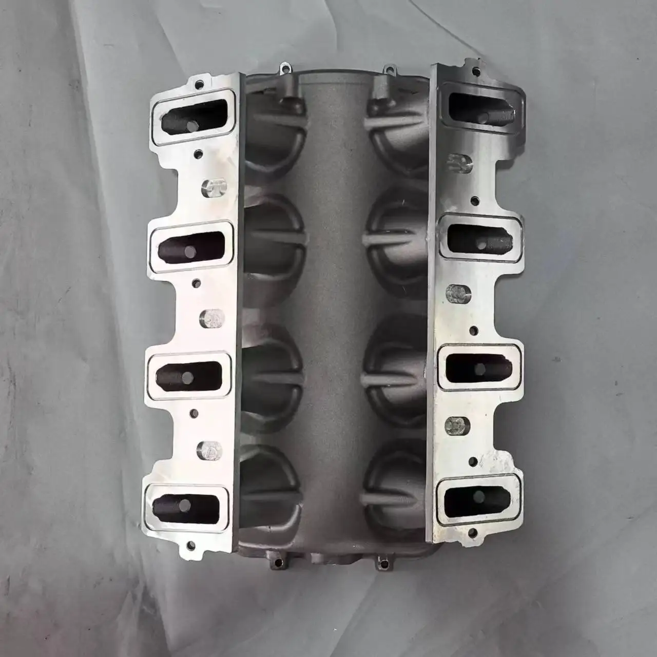 Aluminum Satin LS Lo-Ram EFI Intake Manifold Base Fit LS1/LS2/LS6 with Fuel Rail Kits
Aluminum Satin LS Lo-Ram EFI Intake Manifold Base Fit LS1/LS2/LS6 with Fuel Rail Kits