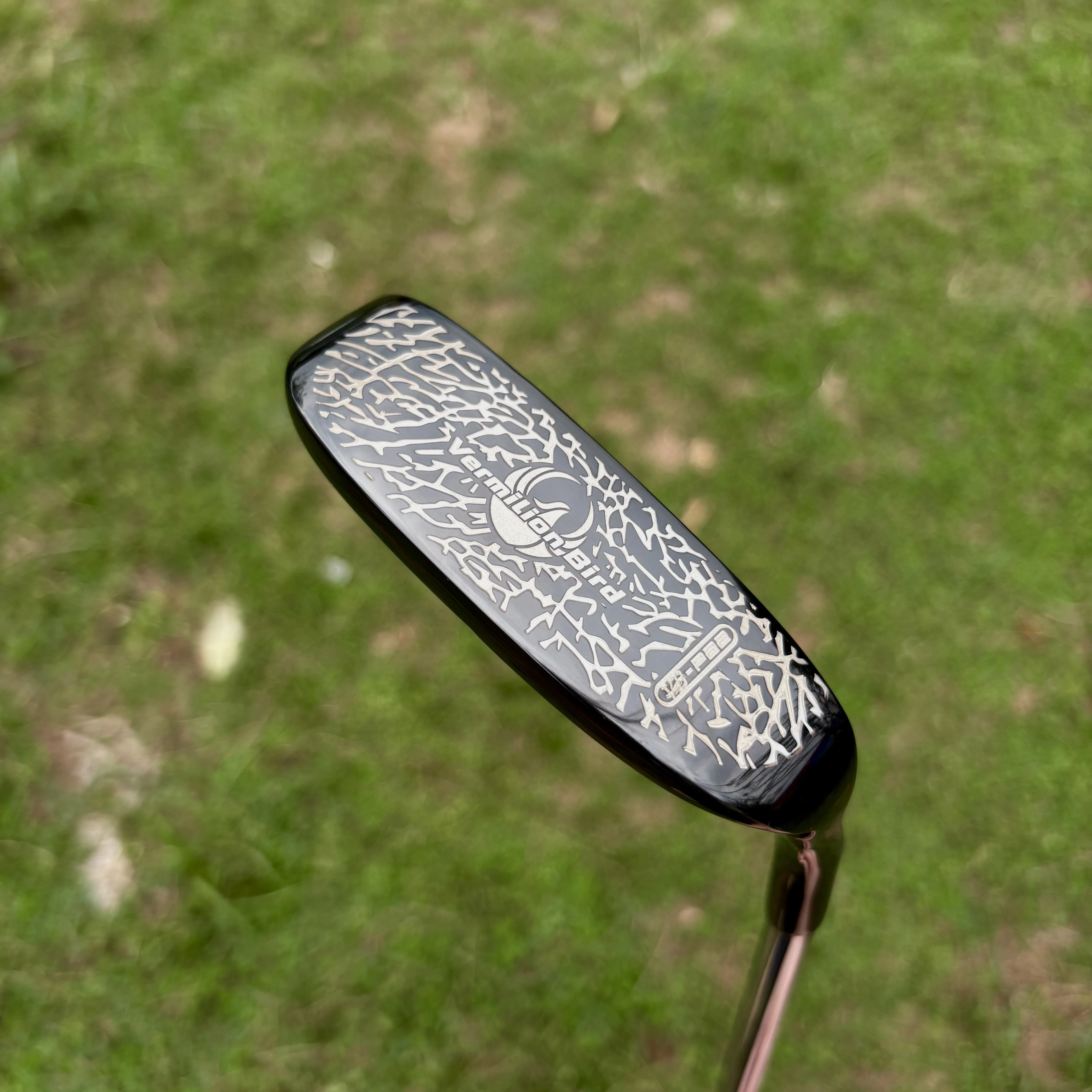 Vermilion Bird Golf Putter CNC Milled Stainless Steel Lightweight High MOI Mallet Putter High Forgiveness Alignment Aid
Vermilion Bird Golf Putter CNC Milled Stainless Steel Lightweight High MOI Mallet Putter High Forgiveness Alignment Aid
