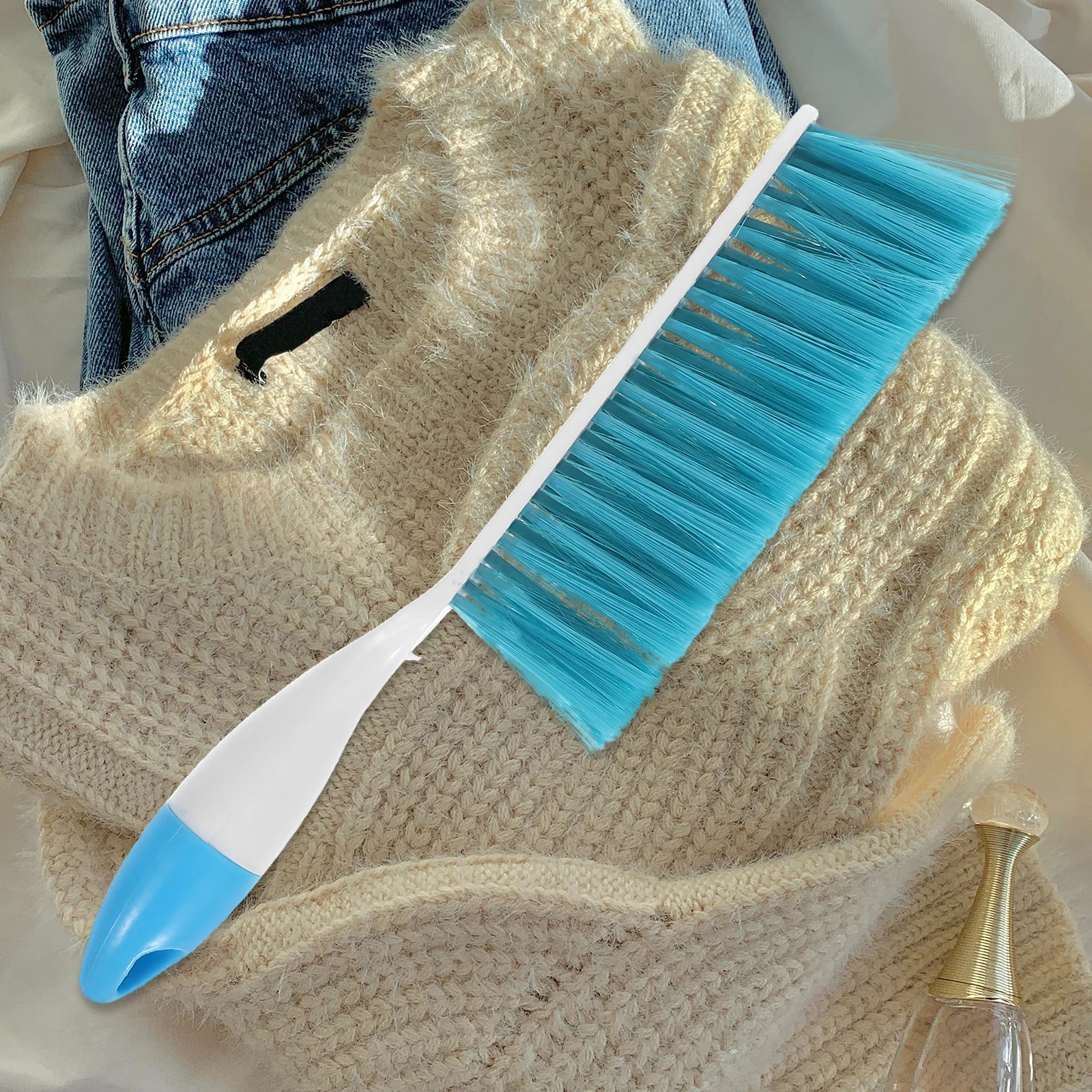 Dust Cleaning Brush Soft Bristle Anti-slip Lightweight Blue Nylon for Bead Sheet Clothes Sofa Blanket Cabinet Bedspread Keyboard
Dust Cleaning Brush Soft Bristle Anti-slip Lightweight Blue Nylon for Bead Sheet Clothes Sofa Blanket Cabinet Bedspread Keyboard