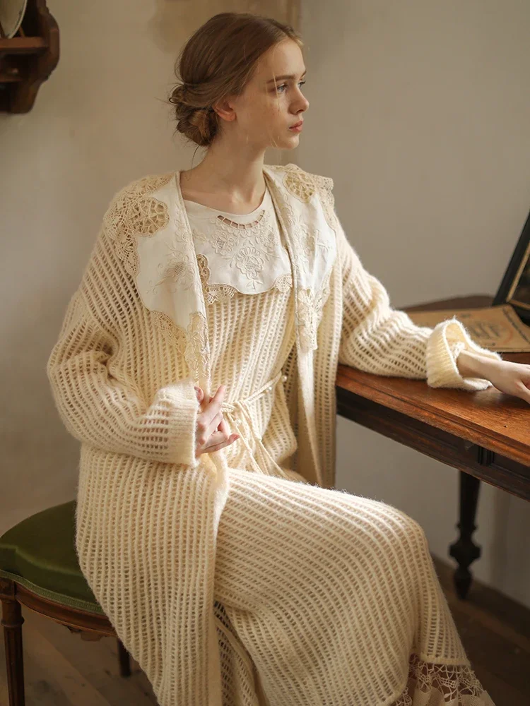 120cm Bust Fall Cardians Women Elegant Antique Handmade Embroidered Collar Sexy Hollow Out Knitted Wool Long Sweater Cardigans
120cm Bust Fall Cardians Women Elegant Antique Handmade Embroidered Collar Sexy Hollow Out Knitted Wool Long Sweater Cardigans
