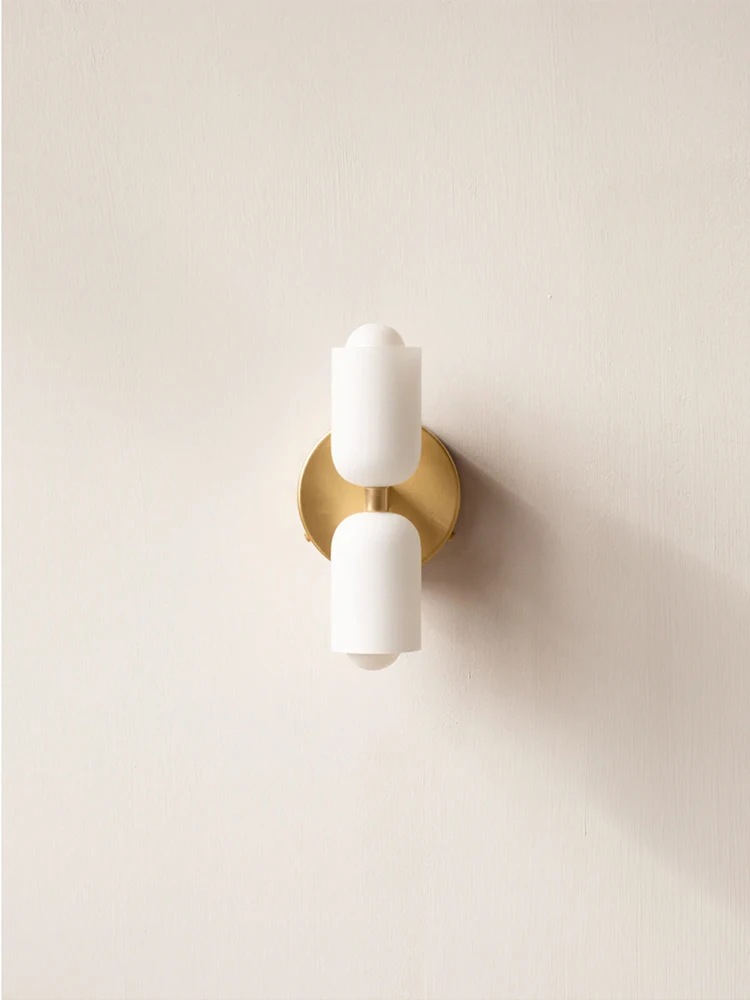 Wall lamp up and down double-headed simple cream wind ancient living room corridor bedroom bedside lamp
Wall lamp up and down double-headed simple cream wind ancient living room corridor bedroom bedside lamp