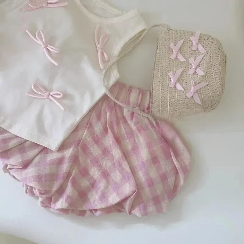 Детская повседневная одежда принцессы на день рождения, костюмы из 2 предметов, комплект летней одежды для маленьких девочек 2025 года, футболки с милым бантом + шорты в клетку, дети
Детская повседневная одежда принцессы на день рождения, костюмы из 2 предметов, комплект летней одежды для маленьких девочек 2025 года, футболки с милым бантом + шорты в клетку, дети