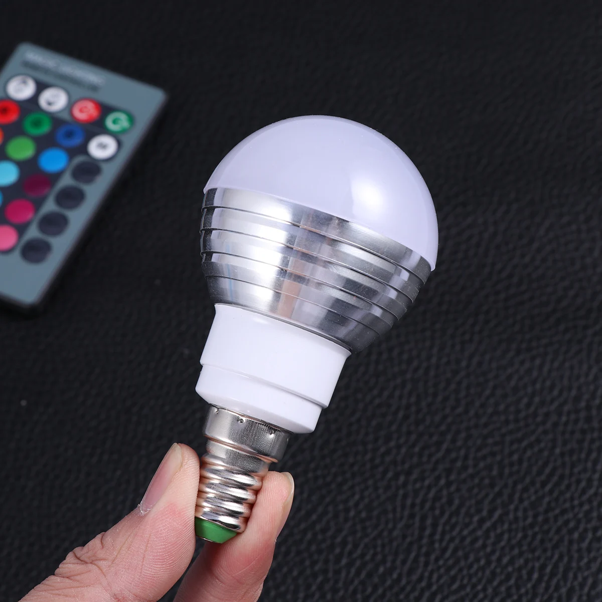 24 Key Rgb Led Bulb 3W E14 Color Changing Light Remote Control 85-265V Energy Saving Low Power High Heat Dissipation Living Room 
24 Key Rgb Led Bulb 3W E14 Color Changing Light Remote Control 85-265V Energy Saving Low Power High Heat Dissipation Living Room
