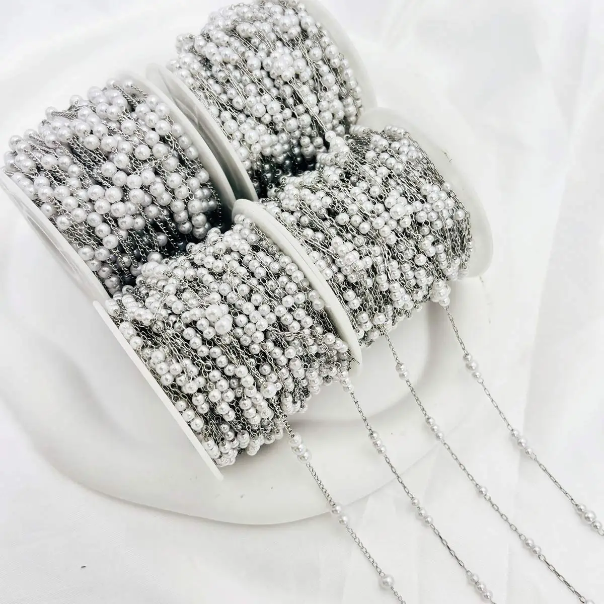 2M Fashion Link Chain Resin Imitation Pearl Beaded 3mm DIY Hairpin Earrings Tassel Necklace Handicrafts Accessories
2M Fashion Link Chain Resin Imitation Pearl Beaded 3mm DIY Hairpin Earrings Tassel Necklace Handicrafts Accessories