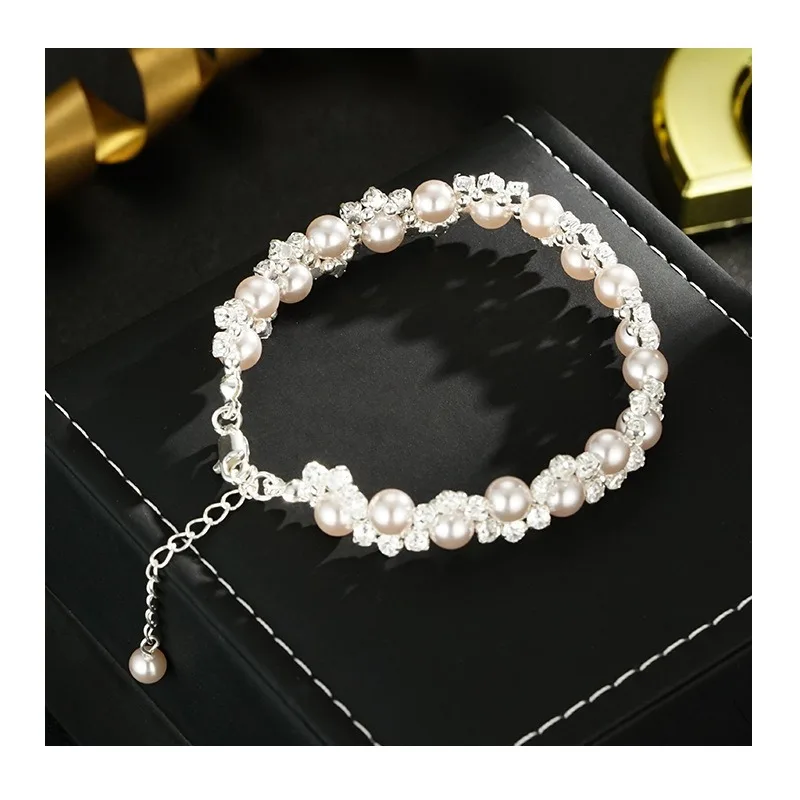 High-end Light Luxury Niche Design Manta Rose Double-layer Bead Bracelet Jewelry
High-end Light Luxury Niche Design Manta Rose Double-layer Bead Bracelet Jewelry