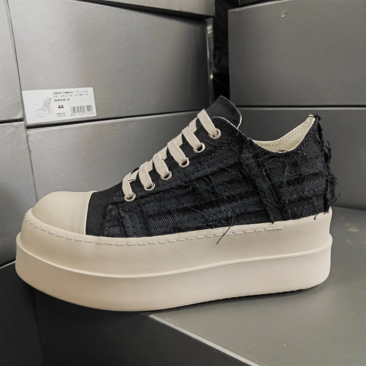 2026 New Coming Summer Autumn Thick Sole Height Increasing Canvas Shoe Tassel Fringe Lace Up Leisure Fashion Sapatos Couples
2026 New Coming Summer Autumn Thick Sole Height Increasing Canvas Shoe Tassel Fringe Lace Up Leisure Fashion Sapatos Couples