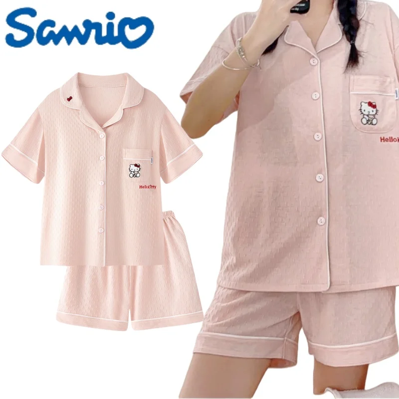 New Sanrio Cotton Loungewear Cartoon HelloKitty Pajamas Summer Thin Two-Piece Set Girls' Holiday Gifts Casual Fashion
New Sanrio Cotton Loungewear Cartoon HelloKitty Pajamas Summer Thin Two-Piece Set Girls' Holiday Gifts Casual Fashion