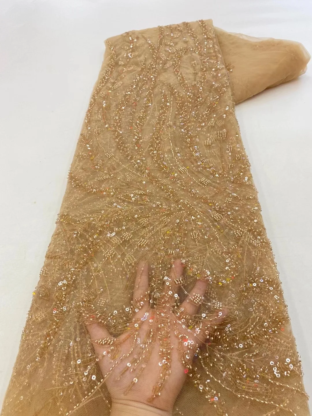 Luxury Handmade Embroidered Sequins French Lace Tulle Beaded Fabric African High Quality Net Lace for Wedding Prom Dress VXZ5513
Luxury Handmade Embroidered Sequins French Lace Tulle Beaded Fabric African High Quality Net Lace for Wedding Prom Dress VXZ5513