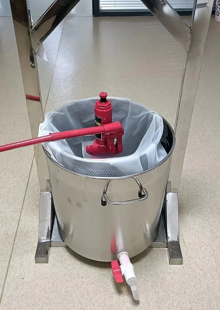 Juicer Extrator Machine Manual Hydraulic Fruit Juicer factory price
Juicer Extrator Machine Manual Hydraulic Fruit Juicer factory price