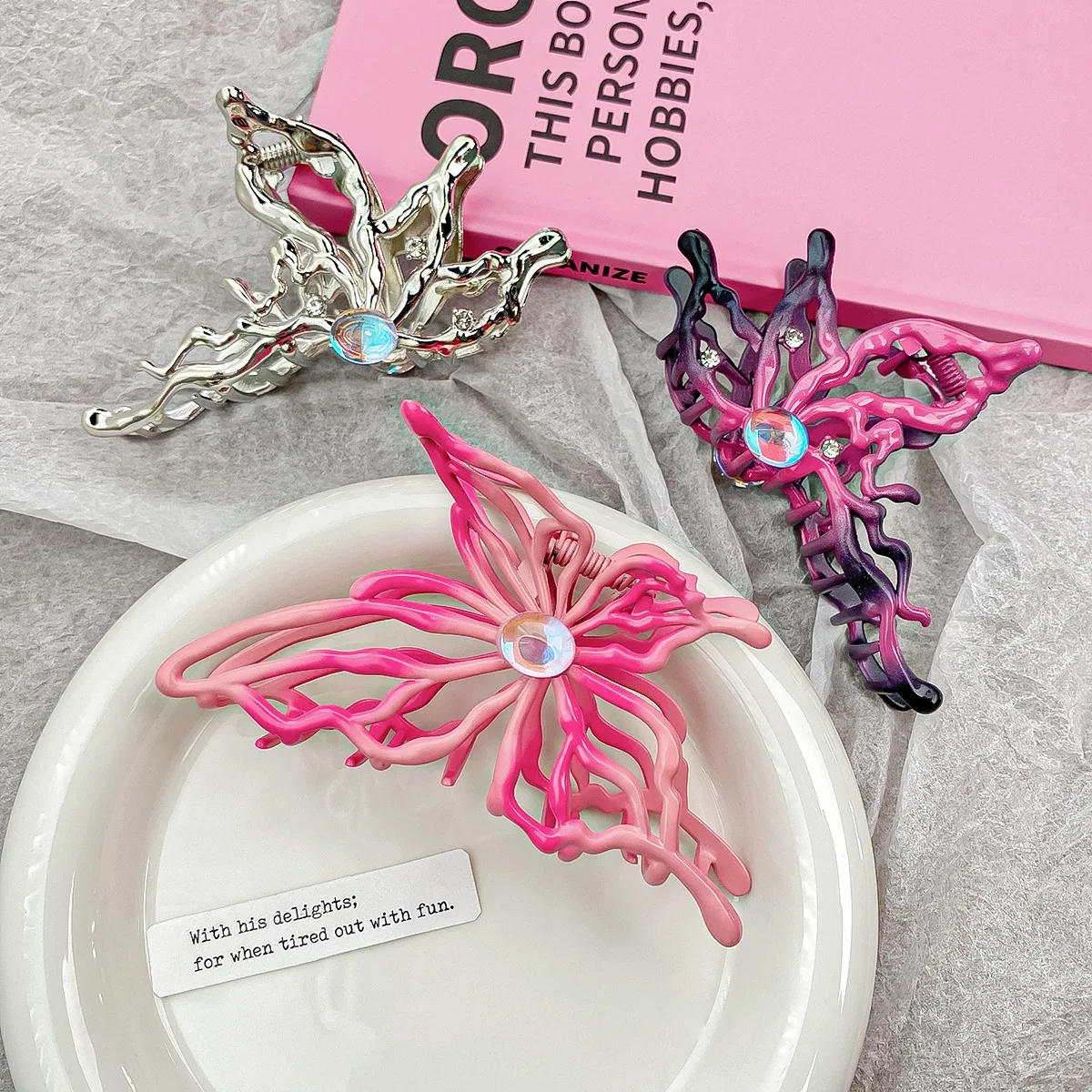 Large Butterfly Metal Hair Clip for Women Elegant Temperament Shark Hair Clip Fashion Girl Hair Clamp
Large Butterfly Metal Hair Clip for Women Elegant Temperament Shark Hair Clip Fashion Girl Hair Clamp