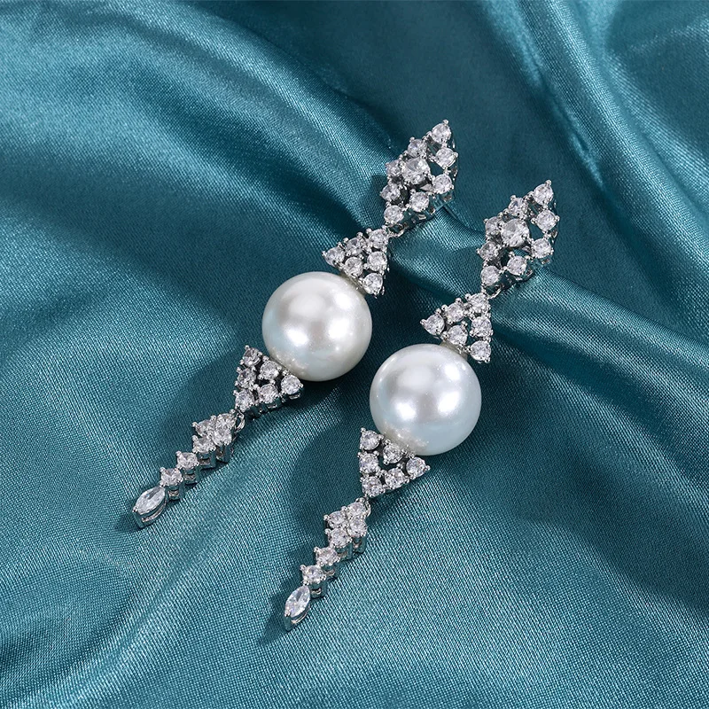 Copper Gold-Plated New Natural Pearl Earrings with Tassel Design for Women Wholesale
Copper Gold-Plated New Natural Pearl Earrings with Tassel Design for Women Wholesale