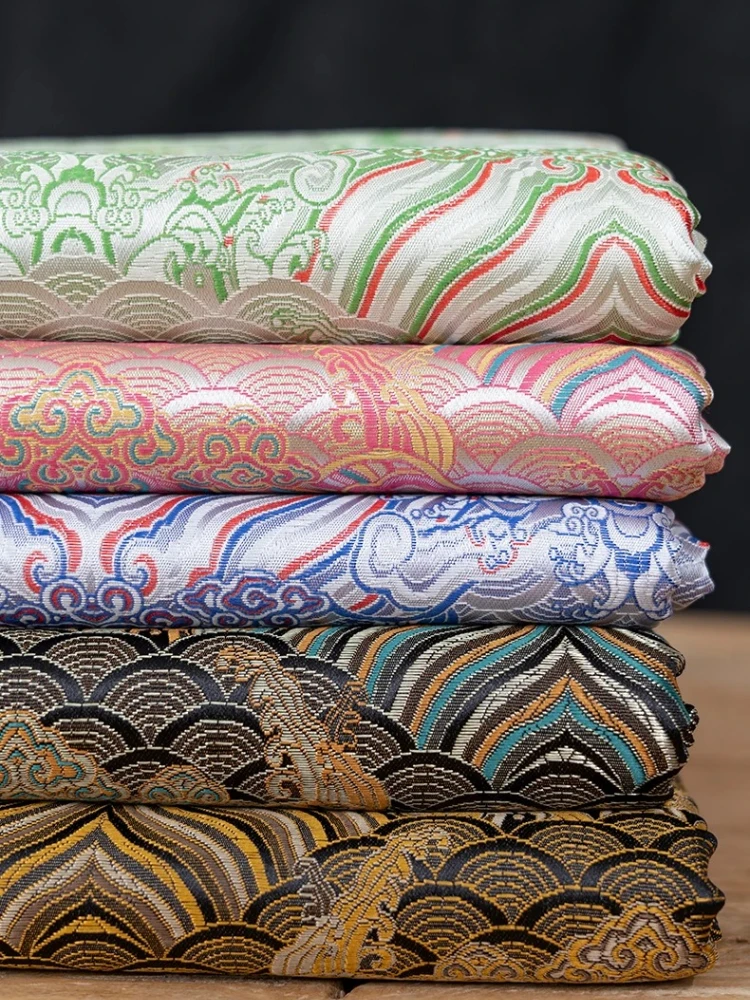 Новая китайская жаккардовая ткань с волнообразным плетением для пальто, дизайнерской одежды, модной одежды, шитья своими руками, ткань на метр
Новая китайская жаккардовая ткань с волнообразным плетением для пальто, дизайнерской одежды, модной одежды, шитья своими руками, ткань на метр