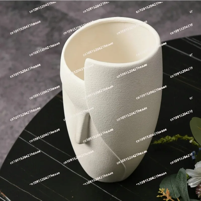 Suitable for Nordic style ceramic vases, home floral decorations, and ornaments
Suitable for Nordic style ceramic vases, home floral decorations, and ornaments