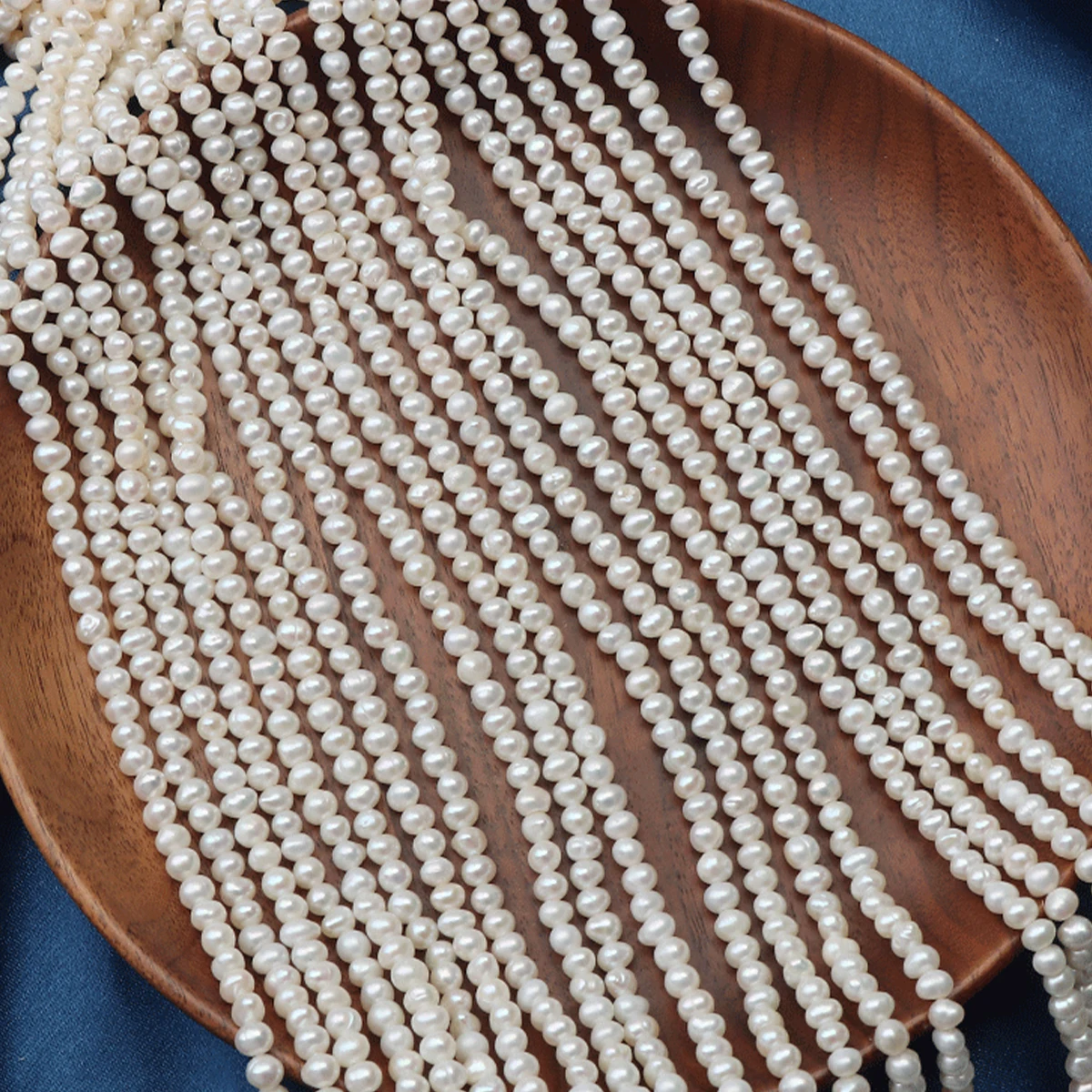 3-4mm A Natural Freshwater Pearl Bead Near Round Loose Beaded Charms for DIY Women Men Necklace Jewelry Making Accessories 36cm
3-4mm A Natural Freshwater Pearl Bead Near Round Loose Beaded Charms for DIY Women Men Necklace Jewelry Making Accessories 36cm