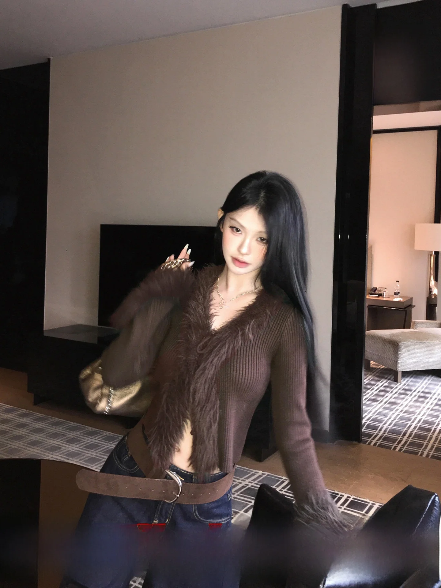 Кардиган Okaaay Spicy Girl Pure Desire, облегающий, вязаный, с открытым передом, для ранней осени, высококачественный, с текстурной отделкой и бахромой, Ele Ao...
Кардиган Okaaay Spicy Girl Pure Desire, облегающий, вязаный, с открытым передом, для ранней осени, высококачественный, с текстурной отделкой и бахромой, Ele Ao...