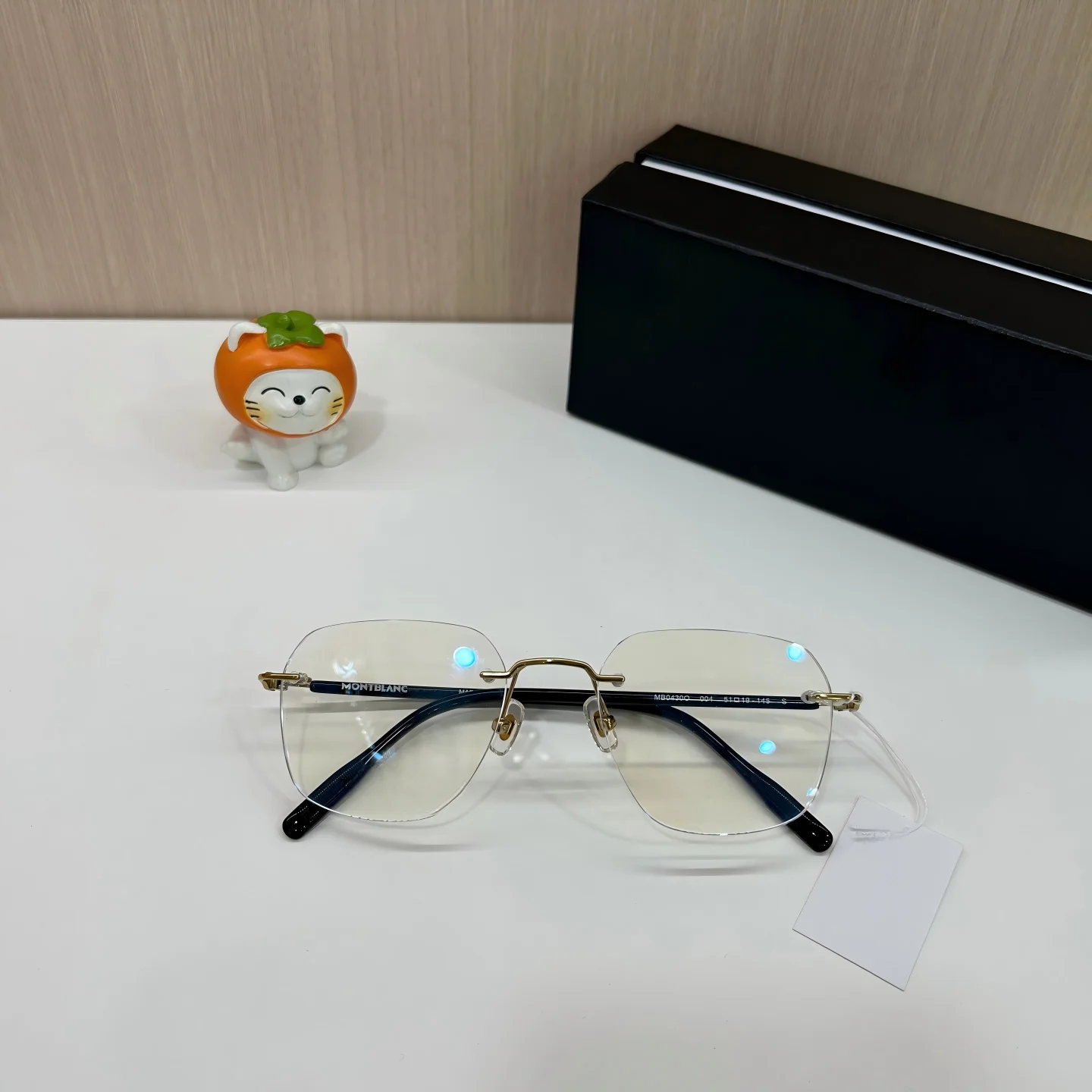 Rimless Glasses for Men Women, Ultralight Prescription Eyeglasses Frames with Spring Hinges
Rimless Glasses for Men Women, Ultralight Prescription Eyeglasses Frames with Spring Hinges