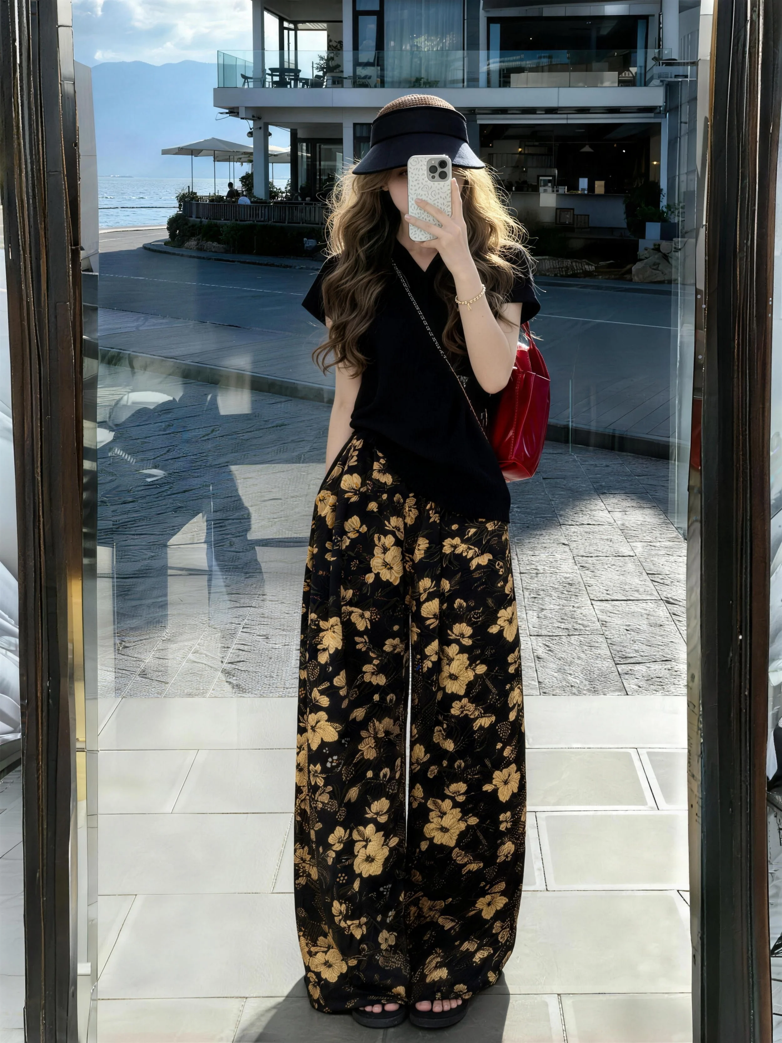 Ice Silk Floral Print Pants Women's Summer Korean Style Lazy Wide Leg Casual Beach Walking Pants High Waist Elastic Waist
Ice Silk Floral Print Pants Women's Summer Korean Style Lazy Wide Leg Casual Beach Walking Pants High Waist Elastic Waist