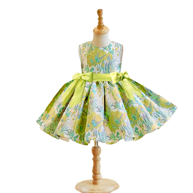 Girls' Green Garden Brocade Satin Flower Girl Dress for 1st. Birthday Party Ceremonial Ball Gown for Toddler Kids 1-12Yr
Girls' Green Garden Brocade Satin Flower Girl Dress for 1st. Birthday Party Ceremonial Ball Gown for Toddler Kids 1-12Yr