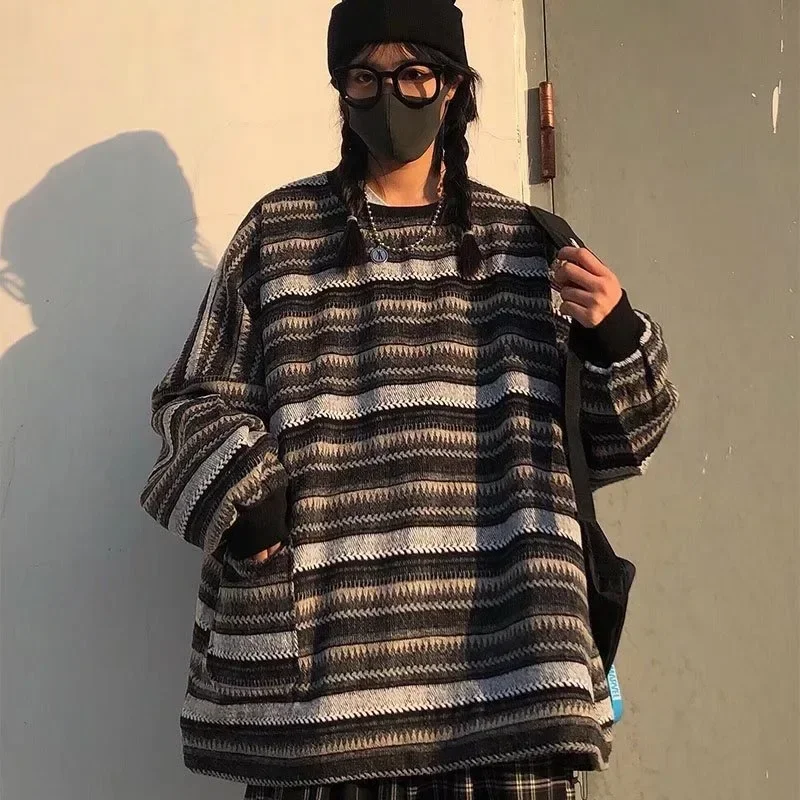 Autumn Winter Pullover Women Vintage Striped Oversize Sweater Long Sleeve Knitted Tops Hip Hop Streetwear Pullover Female Y2k
Autumn Winter Pullover Women Vintage Striped Oversize Sweater Long Sleeve Knitted Tops Hip Hop Streetwear Pullover Female Y2k