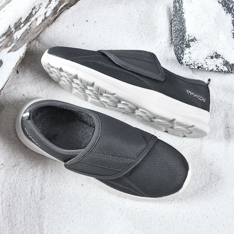 Plus Size Winter Cotton Shoes Men Women Warm Fleece Lined Walking Shoes Lightweight Comfortable for Swollen Feet Elderly
Plus Size Winter Cotton Shoes Men Women Warm Fleece Lined Walking Shoes Lightweight Comfortable for Swollen Feet Elderly