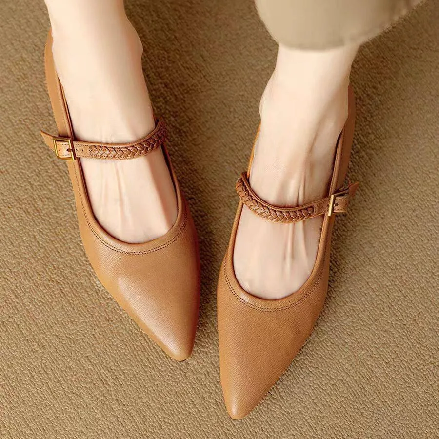 Women Retro French Mary Jane Shoes New Style Pointed Toe Low-cut Soft Sole Elegant All-match Shoes 2026
Women Retro French Mary Jane Shoes New Style Pointed Toe Low-cut Soft Sole Elegant All-match Shoes 2026