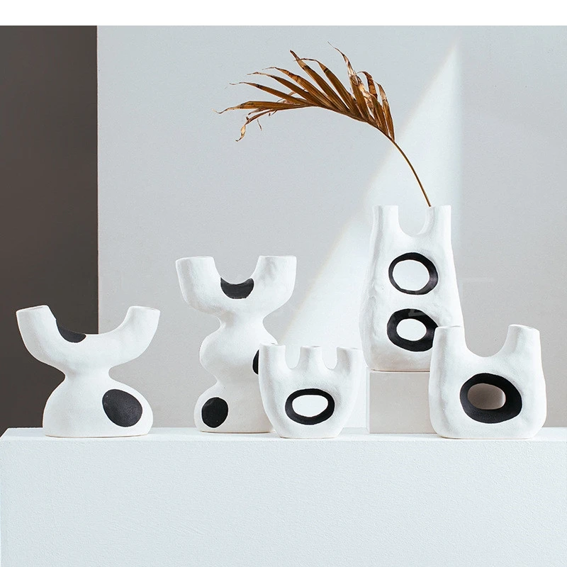 Ceramic Vase Abstract Polka Dot Irregular Sculpture Hollow Crafts Ornaments Flower Home Decoration Accessories Vases Pots
Ceramic Vase Abstract Polka Dot Irregular Sculpture Hollow Crafts Ornaments Flower Home Decoration Accessories Vases Pots