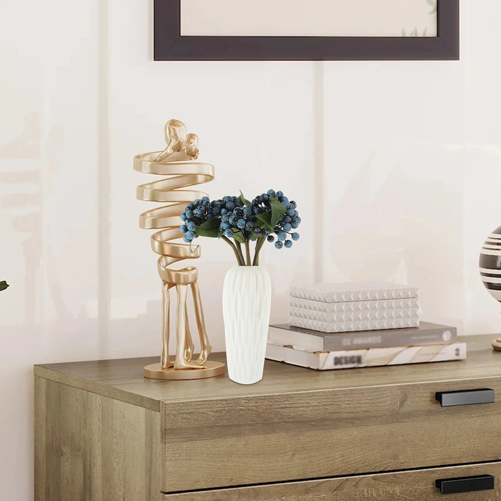 6Pcs Artificial Red Berry Picks Lifelike Faux Berry Stems Christmas Holiday Decor DIY Crafts Wedding Decorations Simulated Small
6Pcs Artificial Red Berry Picks Lifelike Faux Berry Stems Christmas Holiday Decor DIY Crafts Wedding Decorations Simulated Small