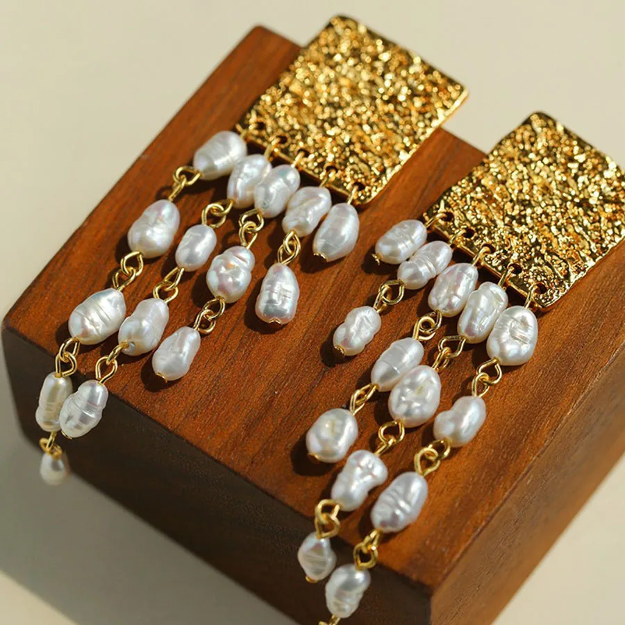Real pearl tassel dangle earrings for women texture vintage party earrings elegant statement jewelry new in 2025
Real pearl tassel dangle earrings for women texture vintage party earrings elegant statement jewelry new in 2025
