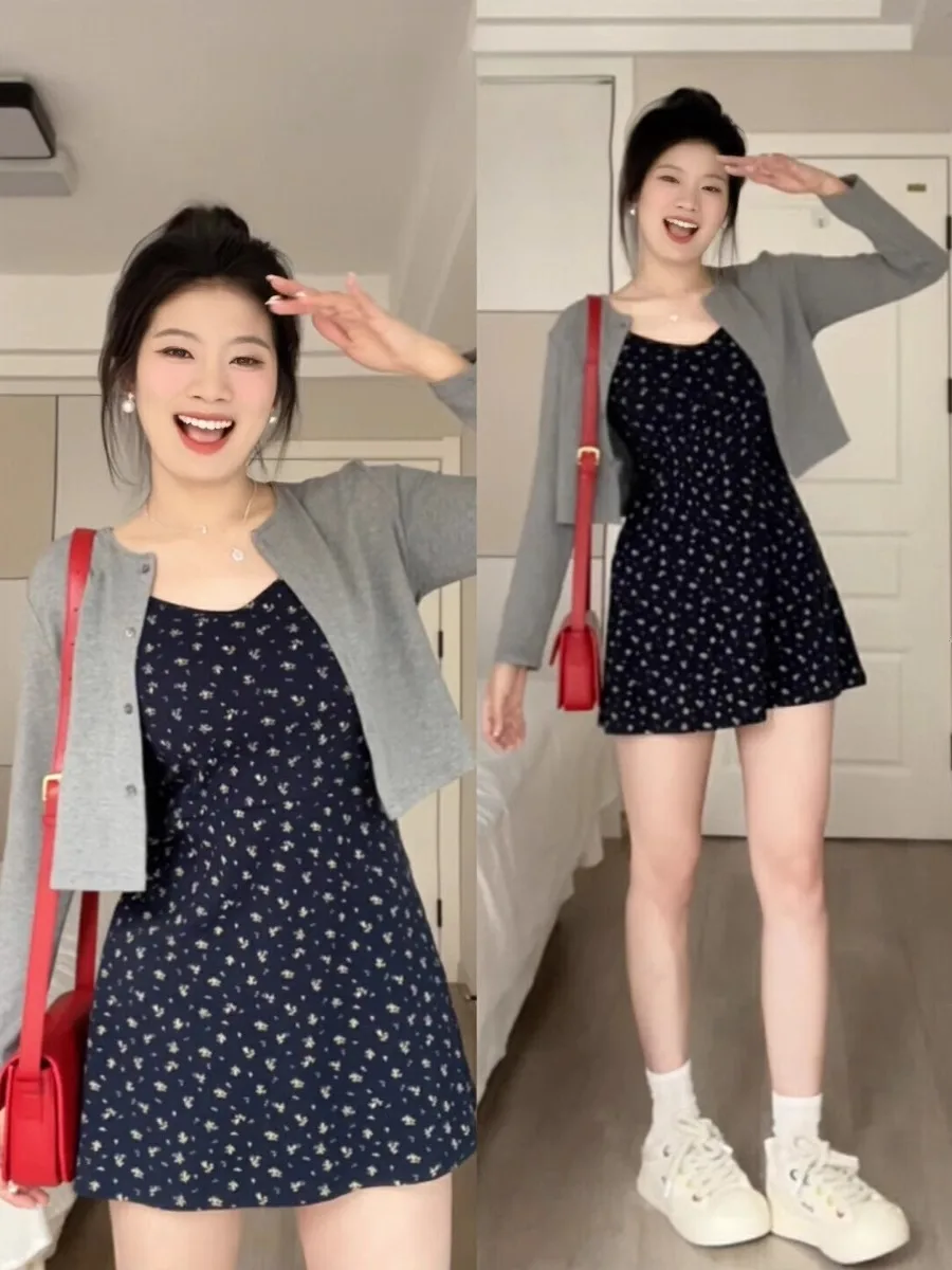 Gray Knitted Floral Halter Dress Women's plus Size Set Elegant Slimming Two-Piece Suit Casual Commute Vintage Style
Gray Knitted Floral Halter Dress Women's plus Size Set Elegant Slimming Two-Piece Suit Casual Commute Vintage Style