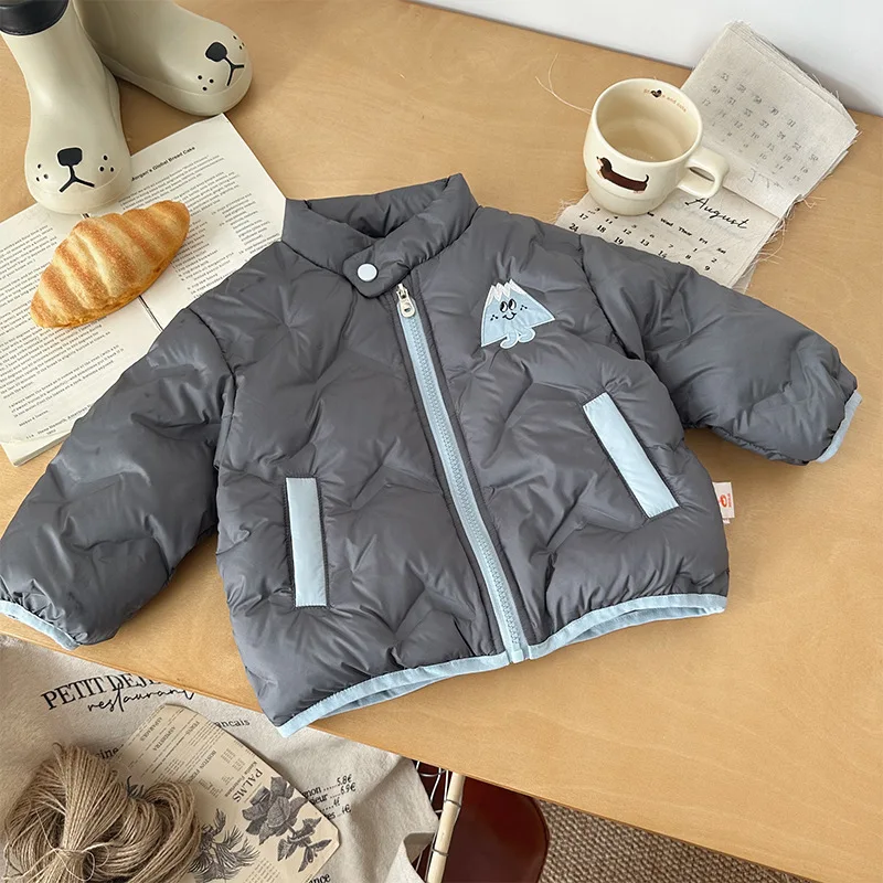 Infant Baby Boys Down Jacket 2025 Winter Thicken Warm 90% White Duck Toddler Girls Parkas Windproof Kids Boys Down Coat Outdoor
Infant Baby Boys Down Jacket 2025 Winter Thicken Warm 90% White Duck Toddler Girls Parkas Windproof Kids Boys Down Coat Outdoor