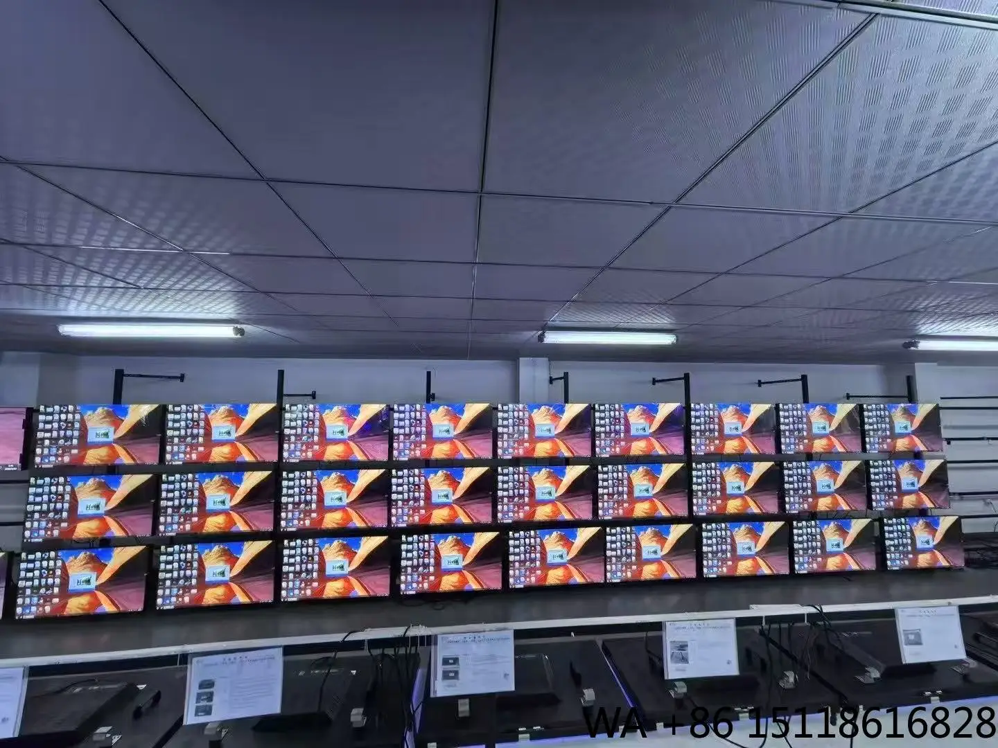 BOE Customized 55 Inch LCD Splicing Screen Indoor Advertising Video Wall Panel Display Newest Design Self-Service Business IP65
BOE Customized 55 Inch LCD Splicing Screen Indoor Advertising Video Wall Panel Display Newest Design Self-Service Business IP65