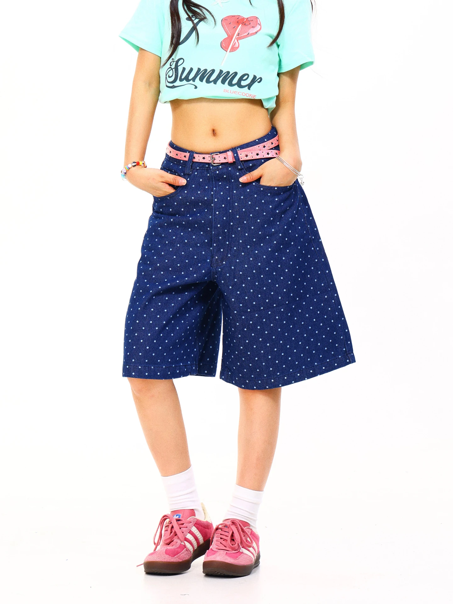 Light Blue American Polka Dot Denim Shorts Women Summer Loose Five-Point Pants Relaxed Fit Wide Leg Natural Waist Jeans
Light Blue American Polka Dot Denim Shorts Women Summer Loose Five-Point Pants Relaxed Fit Wide Leg Natural Waist Jeans
