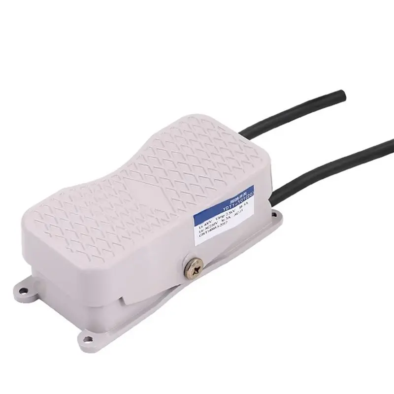 Кнопочный контроллер ABBO-Foot Switch Pedal YDT1-20 101 с функцией реверса, проводным подключением, алюминиевым корпусом, двойным управлением для трехфазного двигателя
Кнопочный контроллер ABBO-Foot Switch Pedal YDT1-20 101 с функцией реверса, проводным подключением, алюминиевым корпусом, двойным управлением для трехфазного двигателя