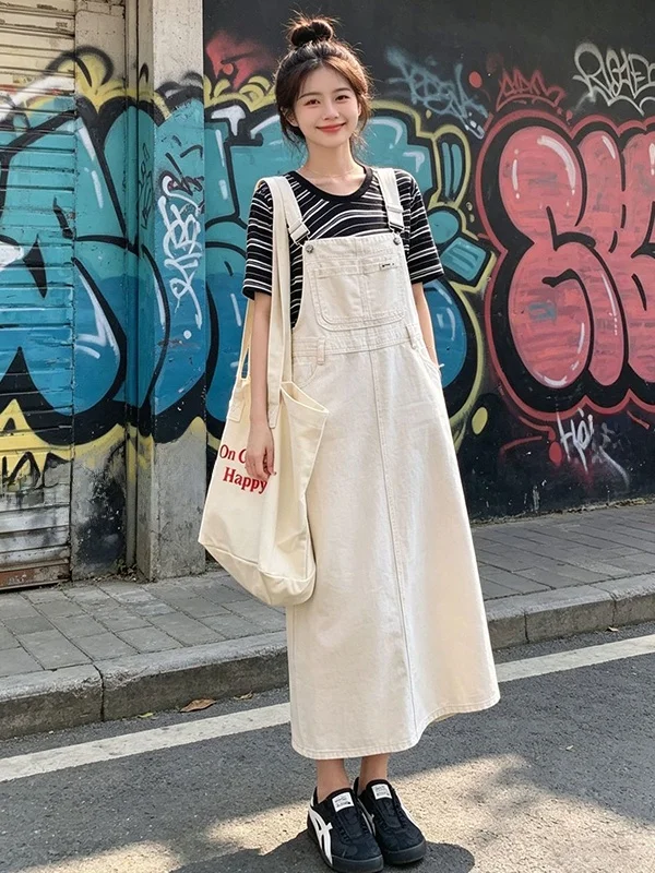 plus Size 300 Pounds Women's Summer Striped Short Sleeve Dress with Shoulder Straps Two Piece Set Casual Korean Style Loose Fit
plus Size 300 Pounds Women's Summer Striped Short Sleeve Dress with Shoulder Straps Two Piece Set Casual Korean Style Loose Fit