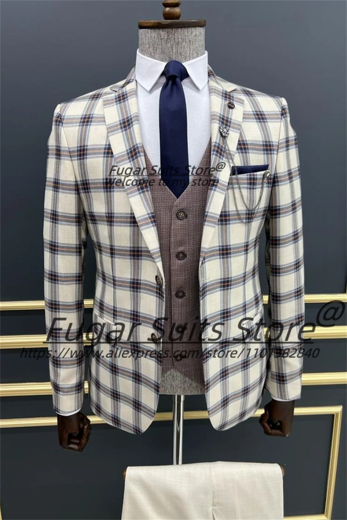 High-end Classic Plaid Men Suits Men Slim Fit Notched Lapel Groom Wedding Tuxedos 3 Pieces Sets Male Party Blazers Ropa Hombre
High-end Classic Plaid Men Suits Men Slim Fit Notched Lapel Groom Wedding Tuxedos 3 Pieces Sets Male Party Blazers Ropa Hombre