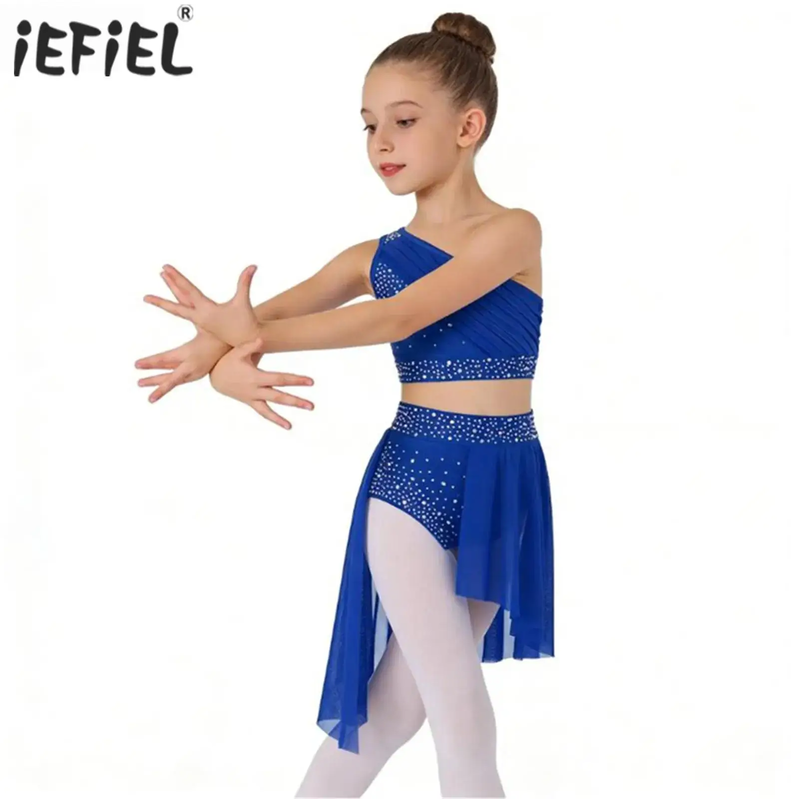 Детский костюм для художественной гимнастики и балета для девочек: блестящий топ с сетчатой вставкой и стразами, юбка-шорты
Детский костюм для художественной гимнастики и балета для девочек: блестящий топ с сетчатой вставкой и стразами, юбка-шорты