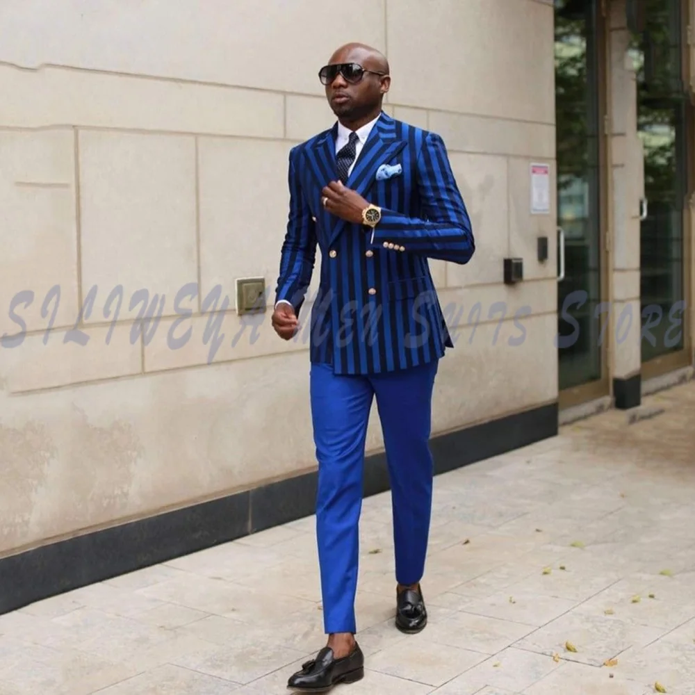 Высококачественный мужской двубортный костюм-двойка: пиджак и брюки. Формальный свадебный смокинг для жениха. Индивидуальный пошив.
Высококачественный мужской двубортный костюм-двойка: пиджак и брюки. Формальный свадебный смокинг для жениха. Индивидуальный пошив.