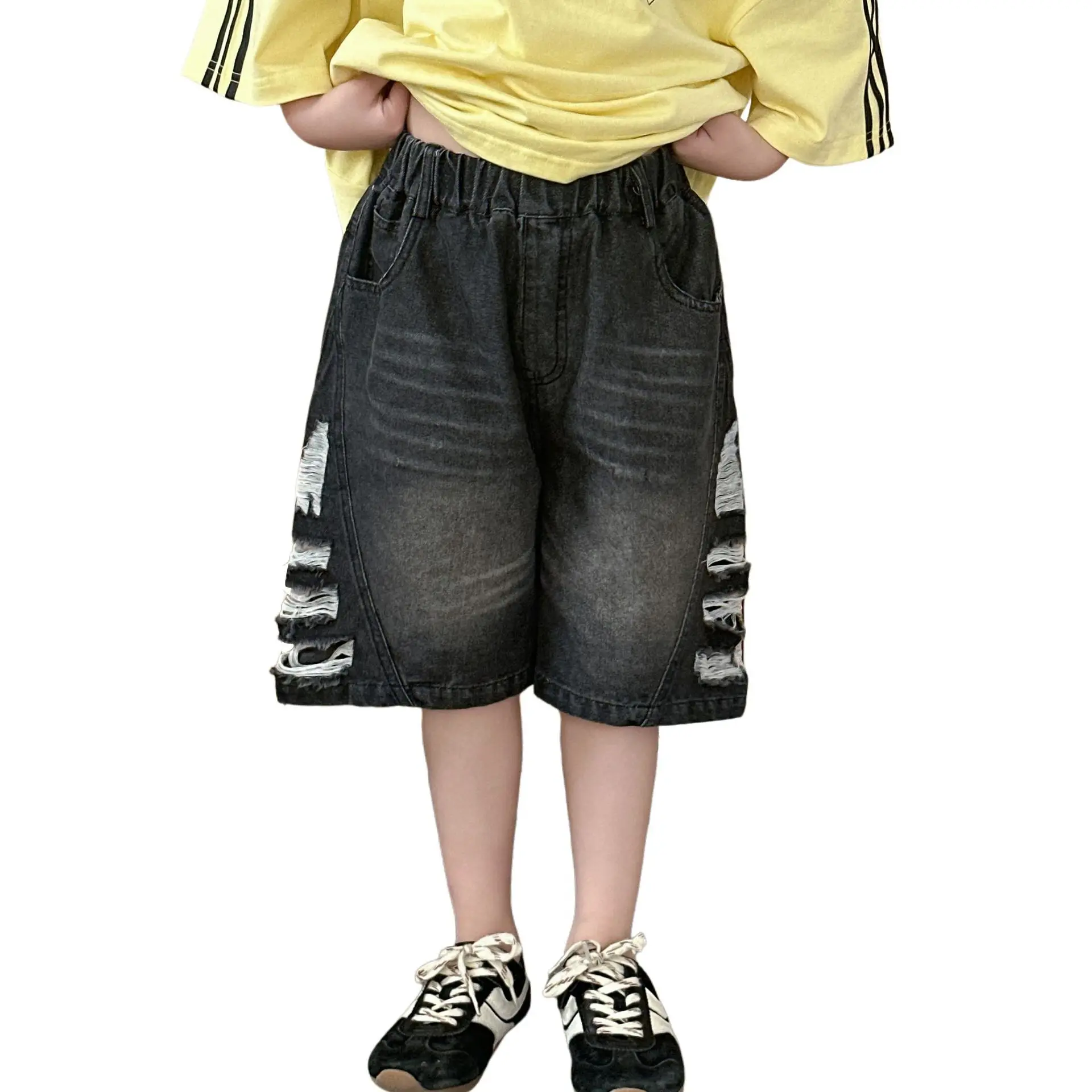 Boys Ripped Denim Pants Summer Shorts 2026 New Children's Handsome Loose Boys Versatile Five-point Pants
Boys Ripped Denim Pants Summer Shorts 2026 New Children's Handsome Loose Boys Versatile Five-point Pants