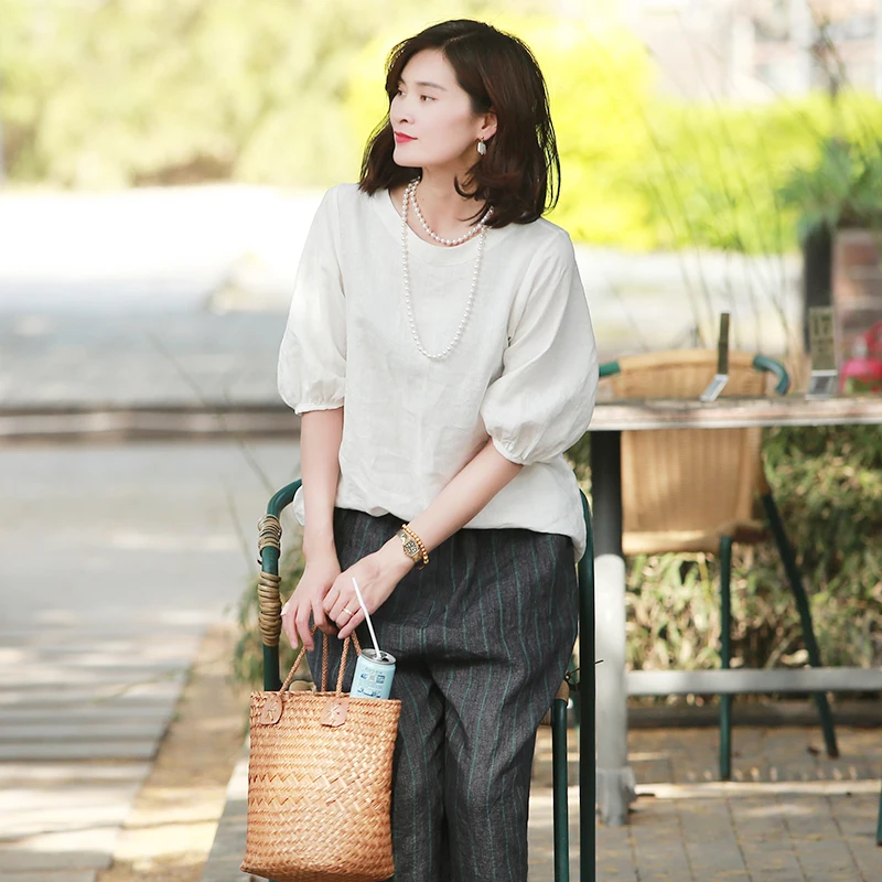 Женский летний топ с круглым вырезом и рукавами-фонариками из экологичной ткани, коллекция White Tea, повседневный, комфортный крой
Женский летний топ с круглым вырезом и рукавами-фонариками из экологичной ткани, коллекция White Tea, повседневный, комфортный крой