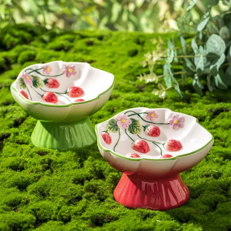 1pc Pet Ceramic Strawberry Slow Food Bowl with High Foot Design Anti Choking and Anti Tipping Cat Bowl
1pc Pet Ceramic Strawberry Slow Food Bowl with High Foot Design Anti Choking and Anti Tipping Cat Bowl