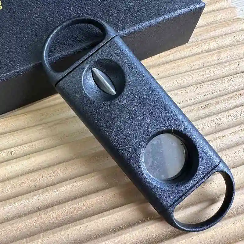 Portable Stainless Steel Cigar Cutter V Shape Blade Cigarro Knife Hole Opener Cigarrera Cutting Tool Dual Use Accessories 917
Portable Stainless Steel Cigar Cutter V Shape Blade Cigarro Knife Hole Opener Cigarrera Cutting Tool Dual Use Accessories 917