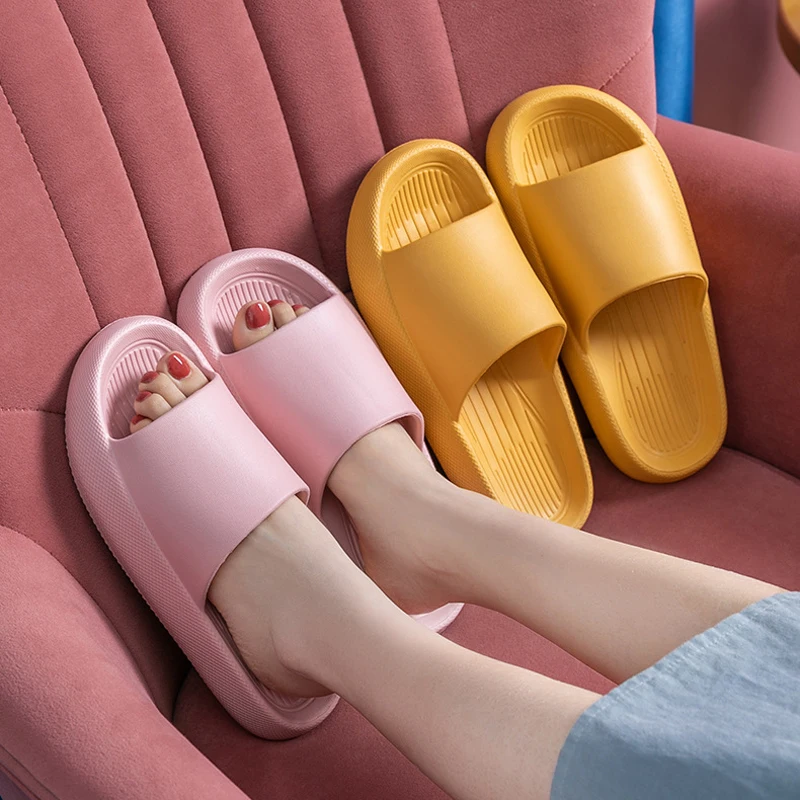 House Slippers Women Cloud Platform Outdoor Indoor Summer Soft Sandal Slides Flip Flop Men Male Ladies Home rubber Shoe Flat EVA
House Slippers Women Cloud Platform Outdoor Indoor Summer Soft Sandal Slides Flip Flop Men Male Ladies Home rubber Shoe Flat EVA