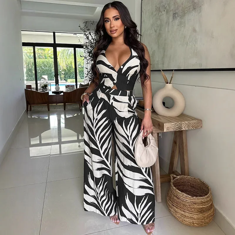 Bohemian Leaf Print 2 Pieces Set for Woman Outfit Vacation Summer 2025 Halter Backless Vest Top and Loose Wide Leg Pants Beach
Bohemian Leaf Print 2 Pieces Set for Woman Outfit Vacation Summer 2025 Halter Backless Vest Top and Loose Wide Leg Pants Beach