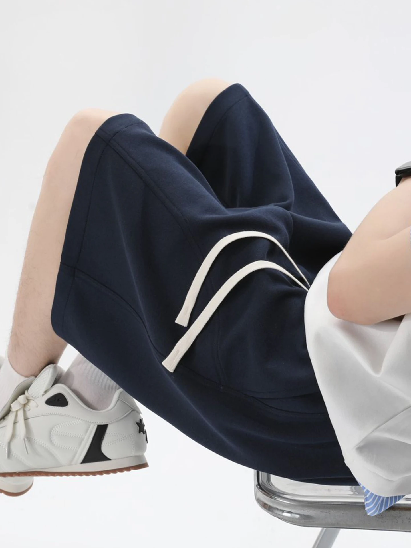 Loose Fit Basketball Shorts Men's Casual Sportswear Spring Summer Royal Blue Side Cut Five Inch Waist Shorts
Loose Fit Basketball Shorts Men's Casual Sportswear Spring Summer Royal Blue Side Cut Five Inch Waist Shorts