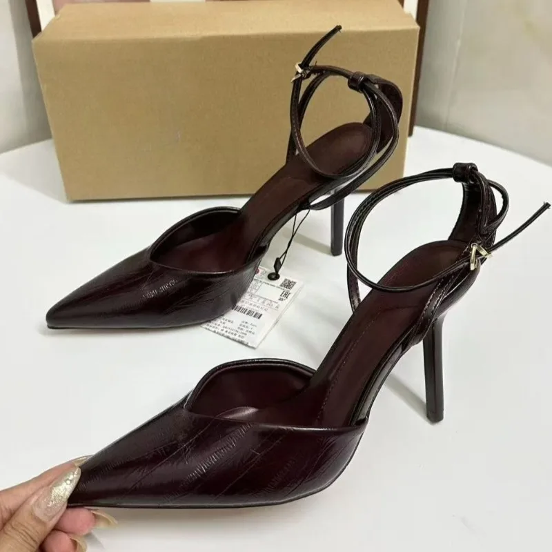 Luxury Textured Leather High Heels Women Wedding Shoes Pointed Toe Elegant Ankle Strap Stiletto Brand Party Prom Female Pumps
Luxury Textured Leather High Heels Women Wedding Shoes Pointed Toe Elegant Ankle Strap Stiletto Brand Party Prom Female Pumps