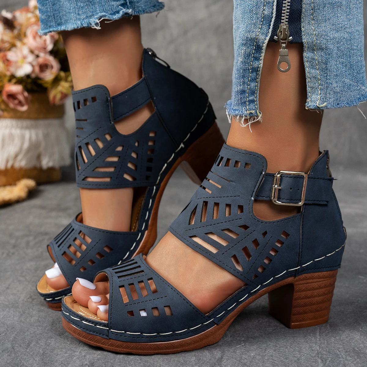 Women Sandals Summer Casual Beach Shoes Woman Lightweight Thick Heeled Non-Slip Shoes Fashion Hollow Out High Heels Sandals
Women Sandals Summer Casual Beach Shoes Woman Lightweight Thick Heeled Non-Slip Shoes Fashion Hollow Out High Heels Sandals