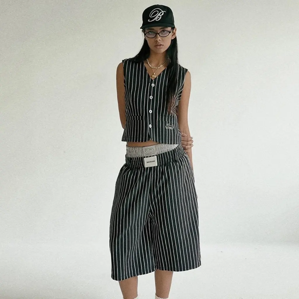 Women's Casual Sports Vest Jacket Top American Style Striped Vest South Korea Badblood BCAC Series Hot Girl
Women's Casual Sports Vest Jacket Top American Style Striped Vest South Korea Badblood BCAC Series Hot Girl