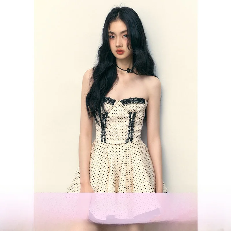 Original Design Satin Polka Dot Lace Trim Tube Dress Women Summer Flared Skirt Short Dress Commute Style High Waist A-Line Skirt
Original Design Satin Polka Dot Lace Trim Tube Dress Women Summer Flared Skirt Short Dress Commute Style High Waist A-Line Skirt