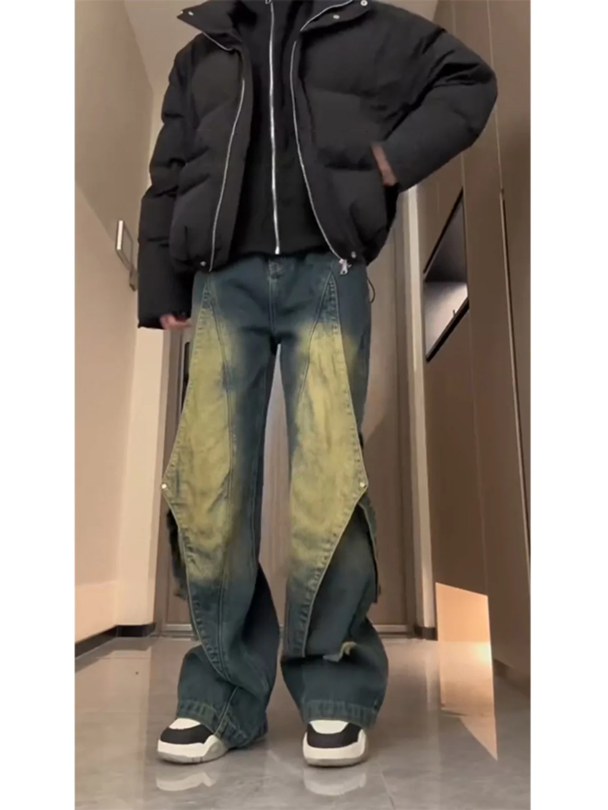 American Retro Blue Workwear Jeans Men's Handsome Street Design Deconstructed Washed Wide Leg Long Pants Casual Style
American Retro Blue Workwear Jeans Men's Handsome Street Design Deconstructed Washed Wide Leg Long Pants Casual Style