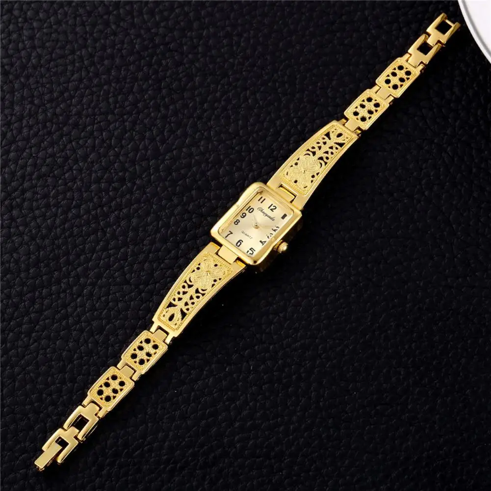 Rectangle Case Stylish Ladies Quartz Analog Wristwatch Bracelet Lightweight Women Quartz Watch All-match Jewelry Accessories
Rectangle Case Stylish Ladies Quartz Analog Wristwatch Bracelet Lightweight Women Quartz Watch All-match Jewelry Accessories
